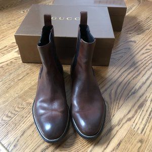 Nearly New Gucci Chelsea Boots Dark Brown Leather